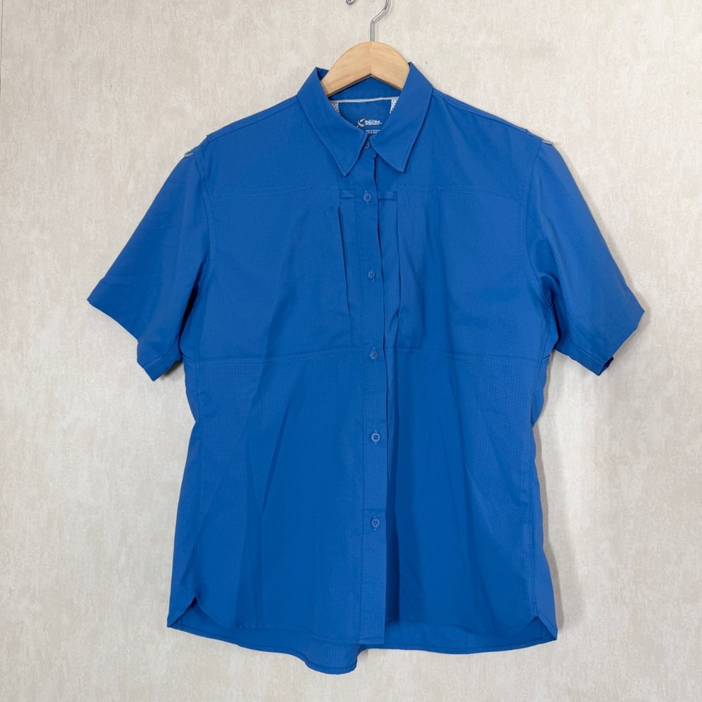 World Wide Sportsman Women’s Button Down Shirt Shortsleeve Fishing in Blue L